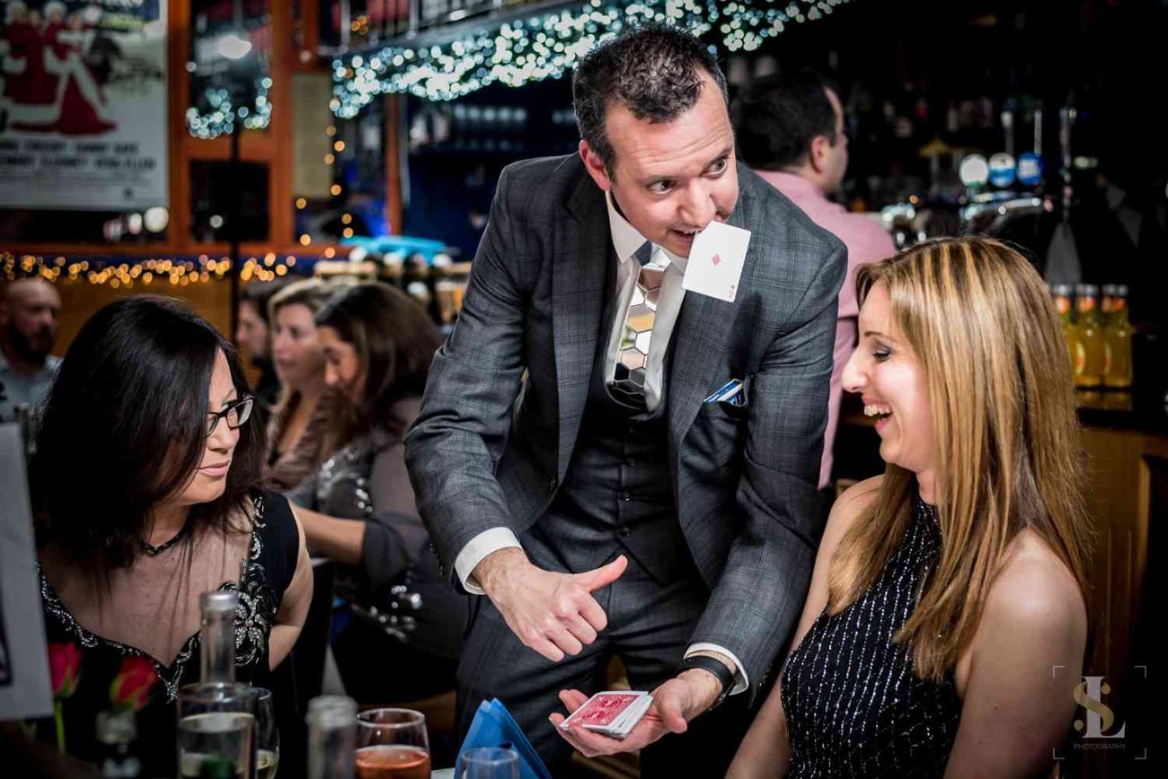wedding magician